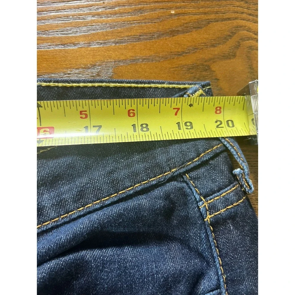 Levis levi 541